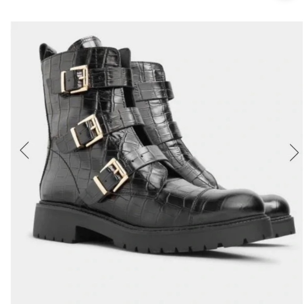 Unisex, women’s 11 / EU 44 New without tags genuine leather, Croc  Ankle Boots